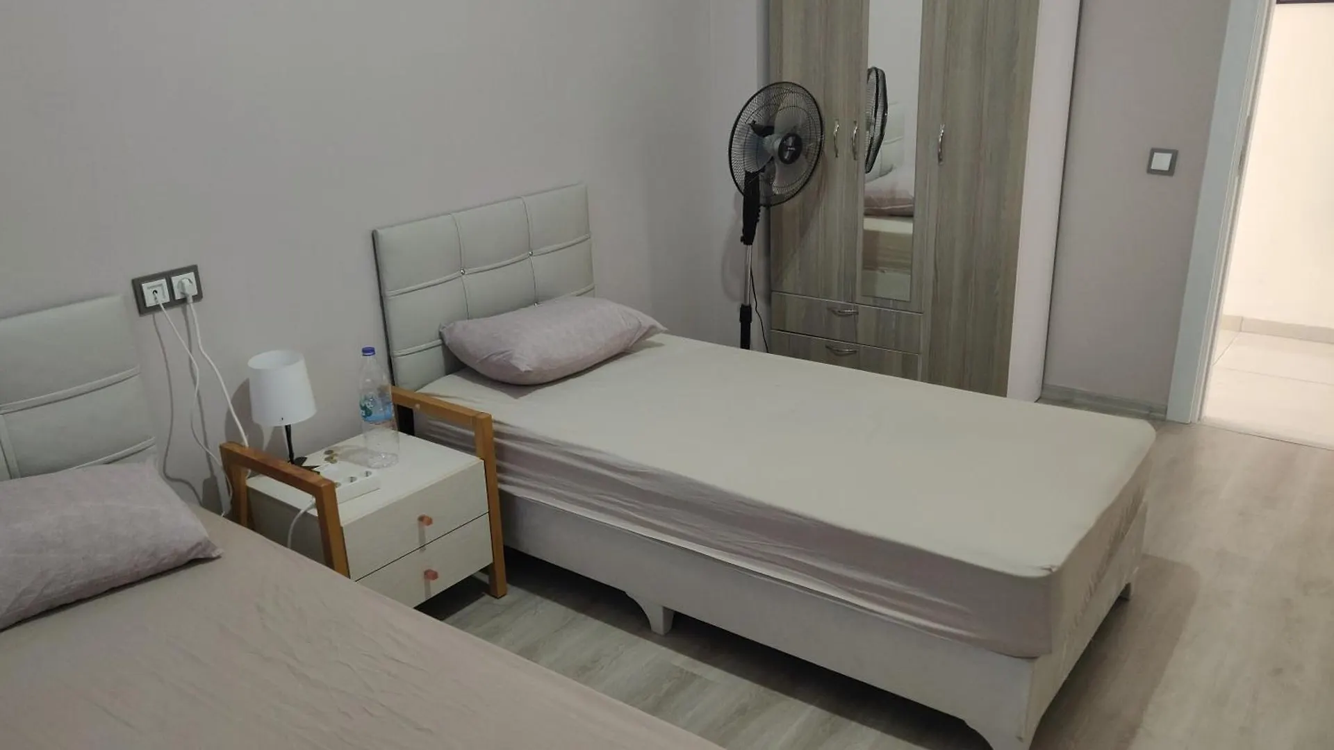 Spacious 3 Bedroom Apartment - Quick Drive To Beach, Airport & Center Antalya